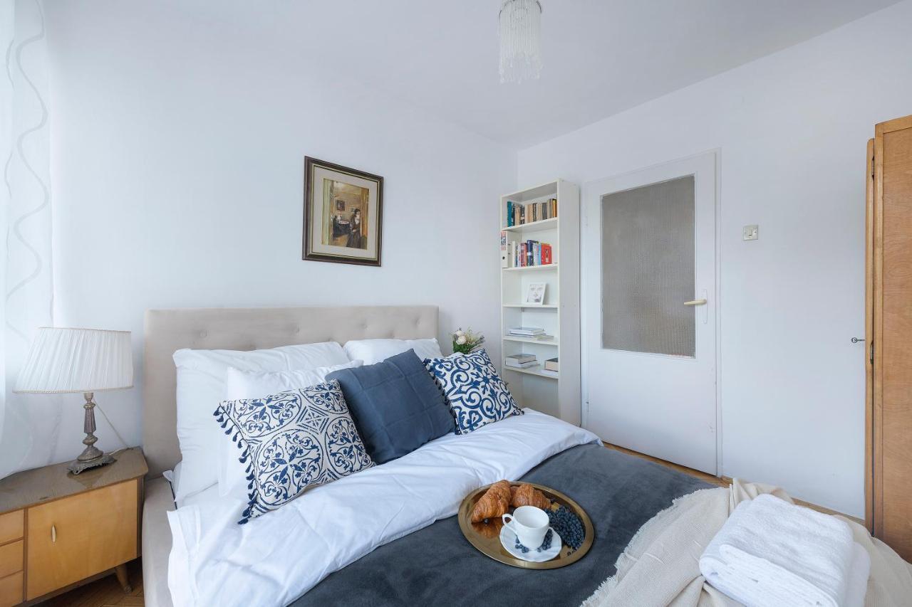 P&O Service Apartments Belwederska Warszawa Eksteriør bilde